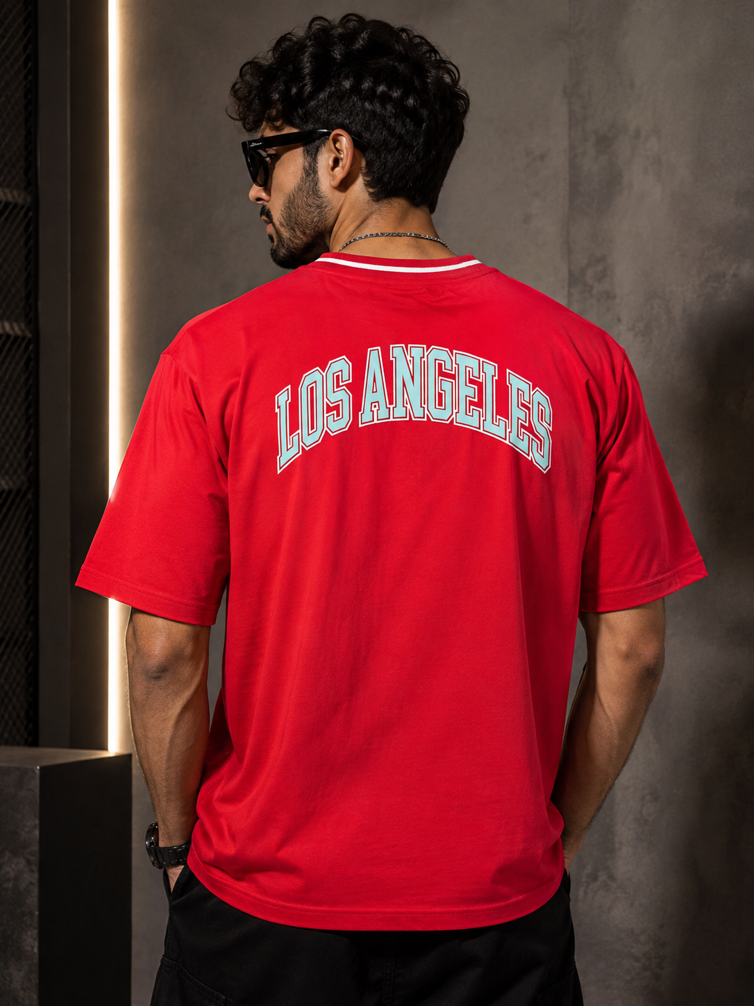 Los Angeles Varsity Red – Sports Print Oversized T-Shirt