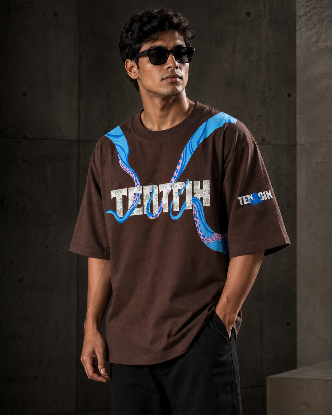 Teatrix – Graphic Print Brown Oversized T-Shirt