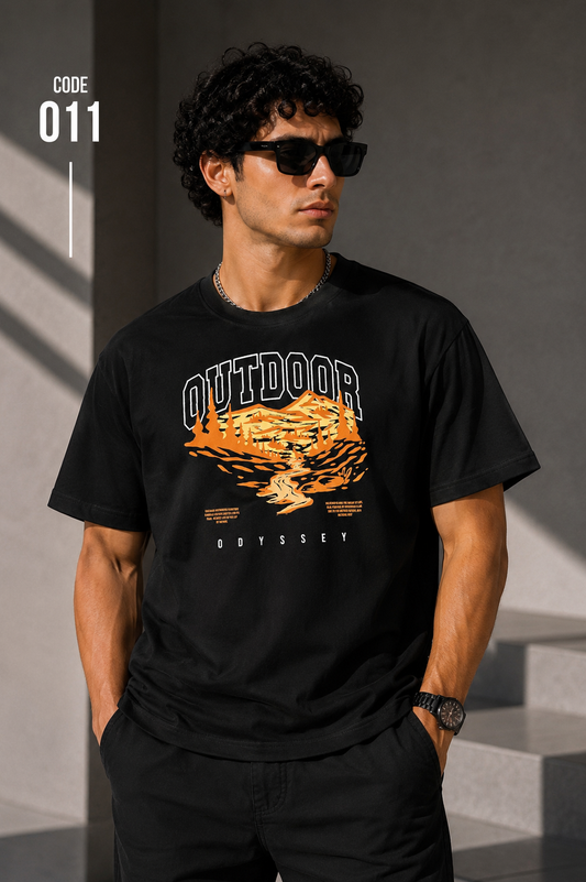 Outdoor Trail Black – Graphic Oversized T-Shirt